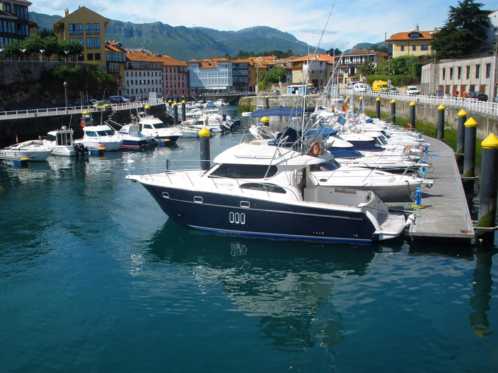 Llanes and Ribadesella from Gijón: what to see and how to get there