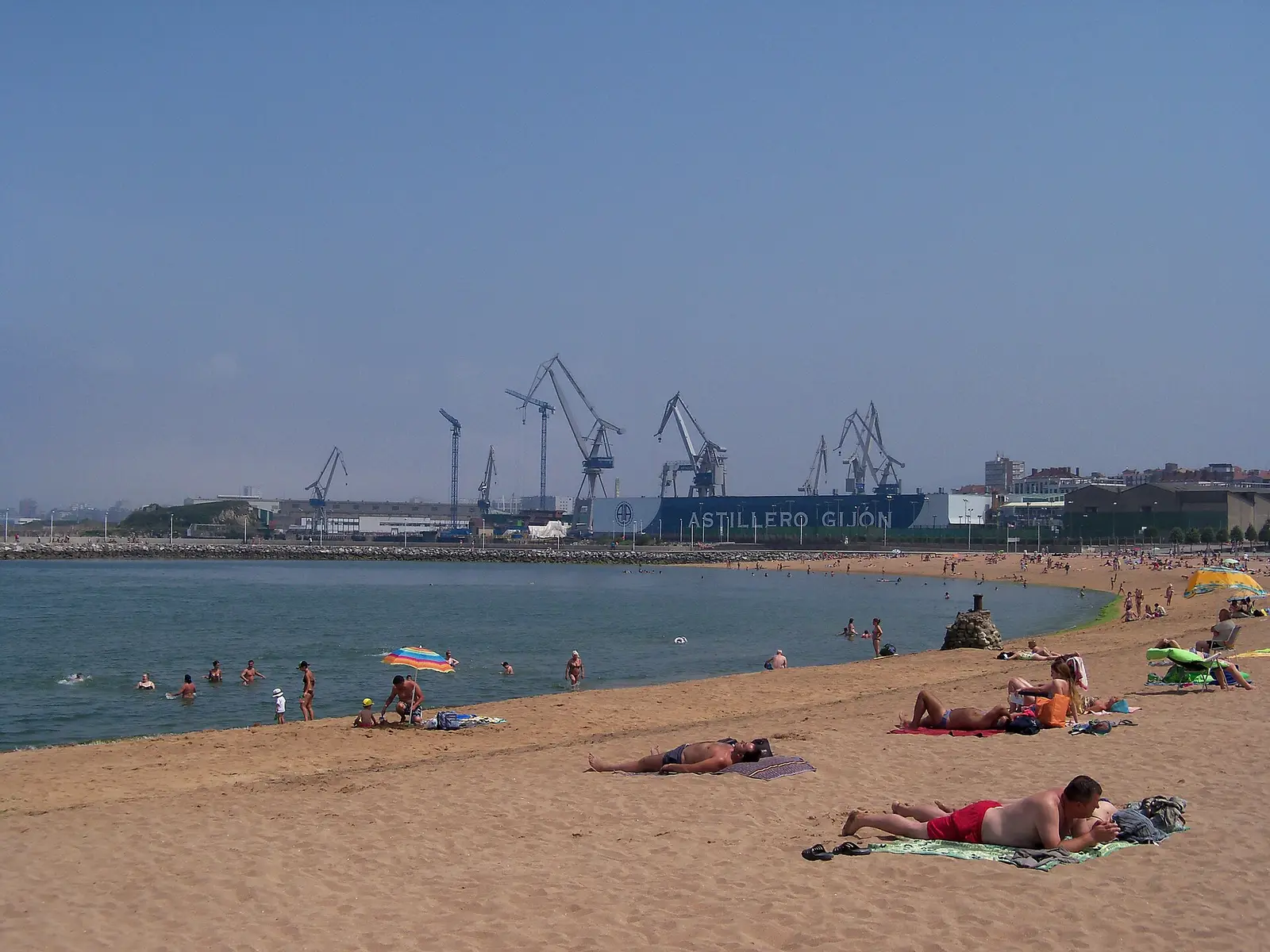 Arbeyal Beach