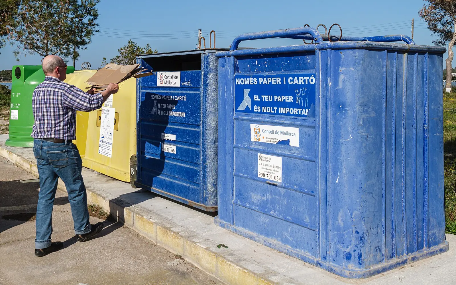 Recycling in Gijón: bins, recycling centres and what goes where